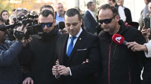 Ο Κασιδιάρης κατέθεσε αίτημα αποφυλάκισης: &quot;Θα αποφασίσουν τα ίδια πρόσωπα που αποφάσισαν για τον Μιχαλολιάκο&quot;