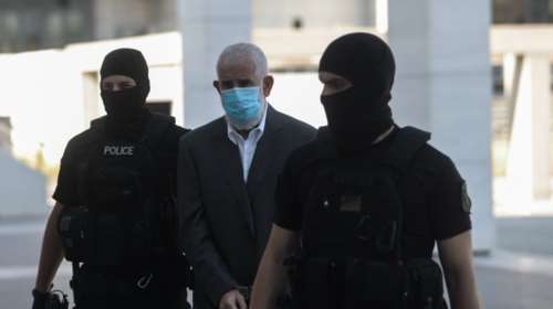 Πέτρος Φιλιππίδης: Παραμένει στο νοσοκομείο - Καταθέτει σήμερα η μητέρα της πρώτης καταγγέλλουσας