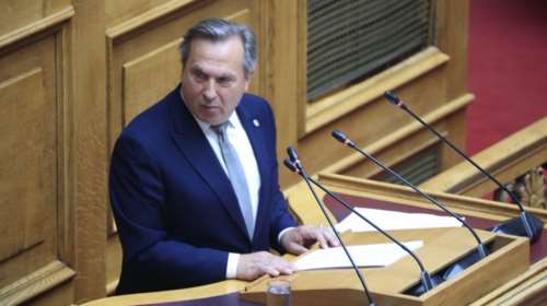 Η Νίκη απομακρύνει από την Εξεταστική του ΟΠΕΚΕΠΕ τον βουλευτή Νίκο Βρεττό - &quot;Αν διαγραφώ δεν θα παραδώσω την έδρα&quot;