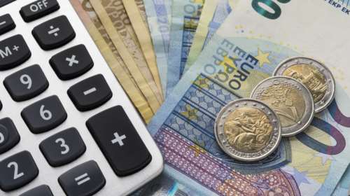 Προϋπολογισμός 2025: Πρωτογενές πλεόνασμα 8,696 δισ. ευρώ στο 8μηνο