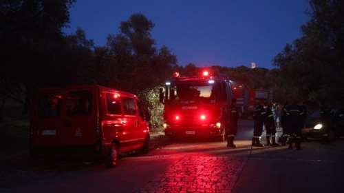 Φωτιά σε κτίριο του Μετσόβιου Πολυτεχνείου στου Ζωγράφου - Επιχειρεί η Πυροσβεστική