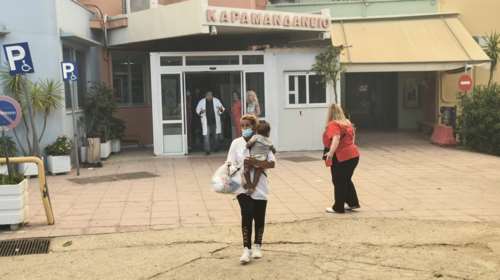 Πάτρα: Αναστέλλεται η λειτουργία του Καραμανδανείου νοσοκομείου Παίδων - "Έπιασε φωτιά ο τρίτος όροφος"