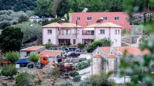 Άνοιξαν τα σχολεία στα Βορίζια - Σήμερα η απολογία των δύο κατηγορουμένων από την οικογένεια του 39χρονου θύματος