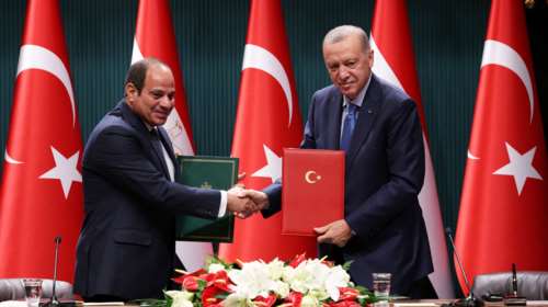 Συνάντηση Ερντογάν - Αλ Σίσι στην Άγκυρα: Υπέγραψαν 17 συμφωνίες - Όταν είχε αποκαλέσει τον Αιγύπτιο &quot;δολοφόνο και πραξικοπηματία&quot;