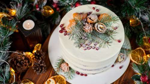 Εορτολόγιο: Ποια ονόματα γιορτάζουν σήμερα, Τρίτη 24 Δεκεμβρίου