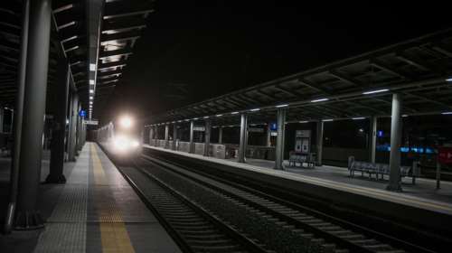 Κινέτα: Συναγερμός με συρμό που έβγαζε καπνούς - Ακινητοποιήθηκε και εκκενώθηκε