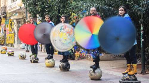 Παράσταση- περίπατος του Εθνικού Θεάτρου, εκεί όπου διαπράχθηκαν δολοφονίες στην Αθήνα [εικόνες]