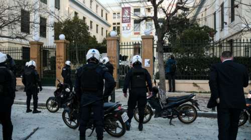 Πανεπιστημιακή αστυνομία: Προβλήματα στην εφαρμογή - Ελλείψεις στις υποδομές των ΑΕΙ