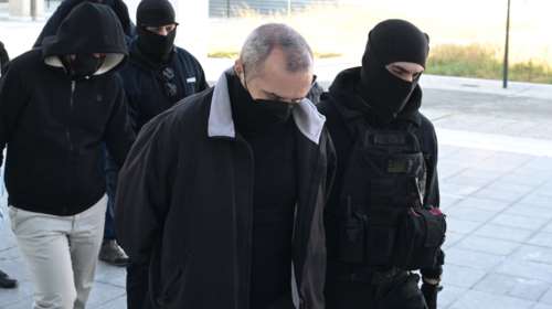 Κολωνός: &quot;Η 12χρονη έμαθε για την εισαγγελική πρόταση και είναι σε χειρότερη κατάσταση&quot; - Τι λέει η δικηγόρος της