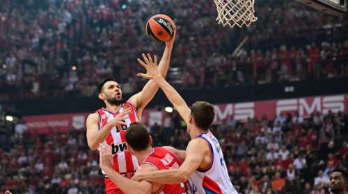 Ολυμπιακός – Αναντολού Εφές 75-57: Τη… σκόρπισε με άμυνα και Παπανικολάου