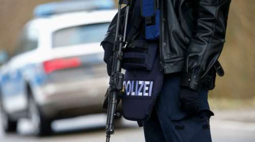 Άγρια επίθεση δέχθηκε γυναίκα στη Γερμανία: Της είχε στήσει καρτέρι ο σύζυγός της