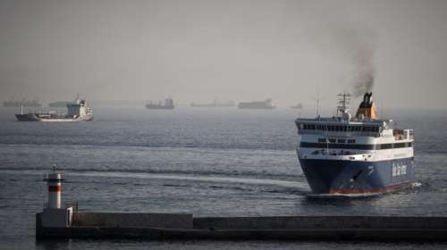 Κορονοϊός: Συναγερμός για τους 24 Γάλλους μαθητές του πλοίου Blue Star Delos - Αγωνία για τα νέα τεστ