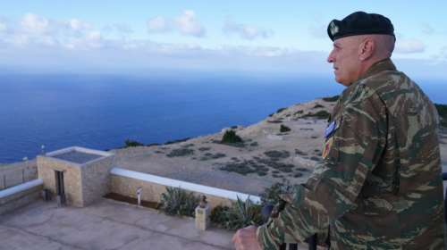 Πεδίο μάχης για την παρακολούθηση Φλώρου: Το σπίτι στου Παπάγου με 600.000 ευρώ &quot;μαύρα&quot; και η οργισμένη διάψευση