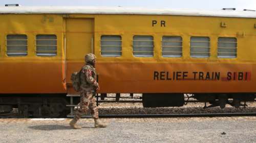 Πακιστάν: Έληξε η ομηρεία εκατοντάδων επιβατών τρένου - Νεκροί οι 33 δράστες, 21 όμηροι και τέσσερις στρατιώτες