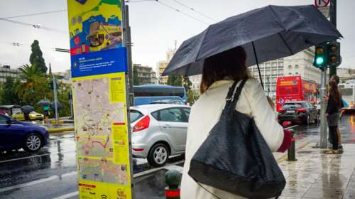 Ο καιρός σήμερα: Ζέστη και υγρασία με λασποβροχές και καταιγίδες - Αναλυτικά η πρόγνωση