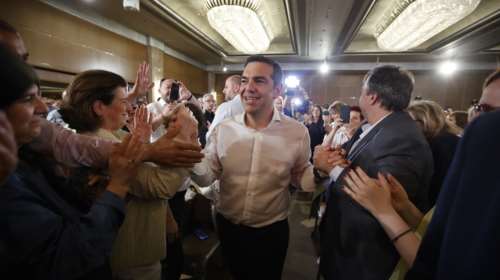 ΣΥΡΙΖΑ: Μόνο ο Τσίπρας μίλησε στην ΚΕ - Απορρίφθηκε διά βοής του αίτημα Βούτση να γίνουν κι άλλες ομιλίες