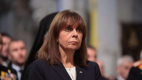 &quot;Η Ελλάδα αποτελεί παράγοντα σταθερότητας&quot;: Το μήνυμα της ΠτΔ Κατερίνας Σακελλαροπούλου για τη νέα χρονιά