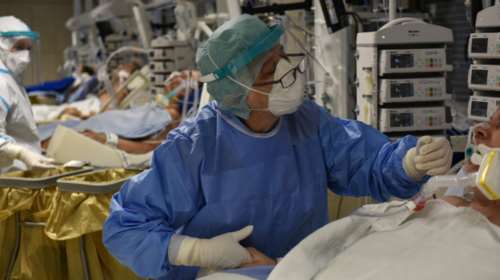 Κορονοϊός - &quot;Μάχη&quot; στα νοσοκομεία της Β. Ελλάδας: 212 ασθενείς στις ΜΕΘ και 1.278 σε απλές κλίνες