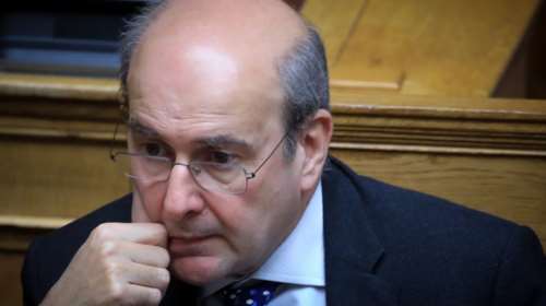 Χατζηδάκης: Οταν το Bloomberg λέει ότι πετύχαμε σημαντική μείωση της φοροδιαφυγής…. είναι απλώς  Τετάρτη
