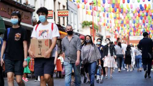 Βρετανία: Σχεδόν 4.000 νέα κρούσματα στη σκιά του lockdown - Πρόστιμο έως και 10.000 στερλινών για τους ανυπάκοους