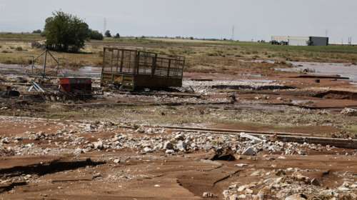 Σιδηροδρομικό δίκτυο: Τεράστιες καταστροφές σε μήκος περίπου 50 χλμ. - Χωρίς δρομολόγια για τουλάχιστον έναν μήνα