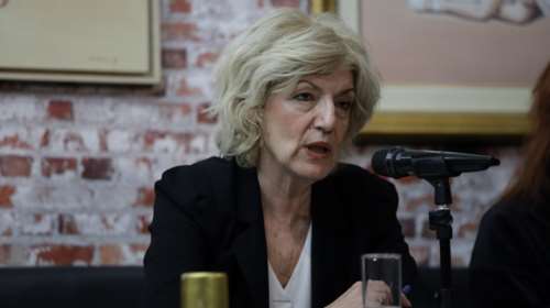 &quot;Πρέπει να έχεις έλλειψη αριστερής ευφυΐας για να κάνεις μια τέτοια ανάρτηση&quot;: &quot;Καρφί&quot; Αναγνωστοπούλου στον Κασσελάκη