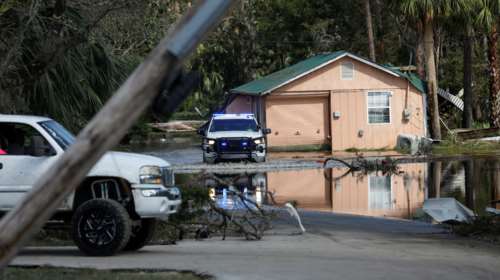 ΗΠΑ: Τουλάχιστον 17 νεκροί από το πέρασμα του τυφώνα Χέλεν στη Φλόριντα και την Τζόρτζια
