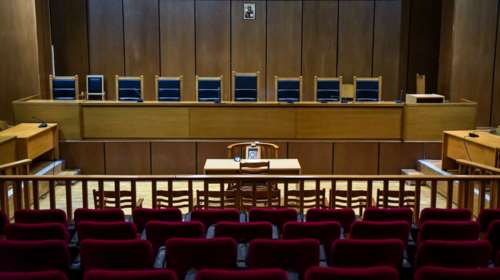 Να εξαιρεθούν οι δικαστές από την απαγόρευση κυκλοφορίας, ζητά η Ένωση Δικαστών και Εισαγγελέων