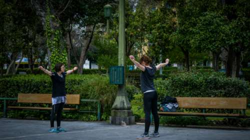 Κορονοϊός, φαΐ και καραντίνα: Οι πρωτότυπες συμβουλές για να μην πάρουμε κιλά