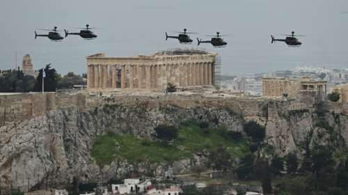 Bloomberg: Η Ελλάδα προσφέρει πολύτιμα μαθήματα στην Ευρώπη για τις αμυντικές δαπάνες