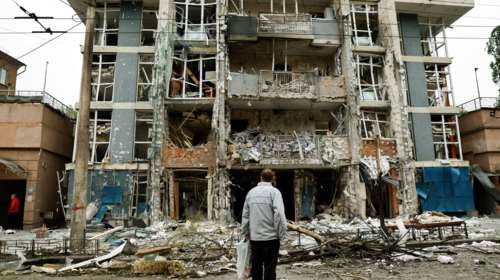 Τρίτη συνεχόμενη νύχτα σφοδρών αεροπορικών επιδρομών της Ρωσίας στην Ουκρανία - Εκρήξεις σε Κίεβο και Χάρκοβο