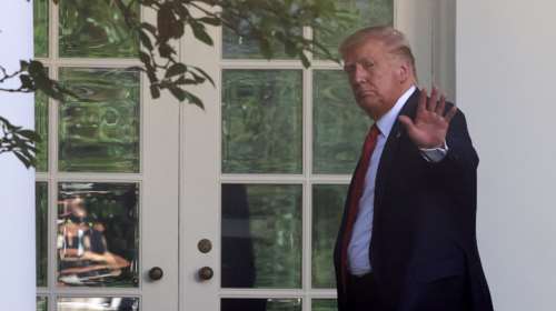 O Τραμπ απαγορεύει το TikTok στις ΗΠΑ - Βλέπει... κινεζική κατασκοπεία