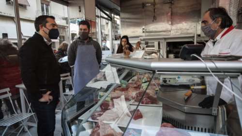 Τσίπρας: Κατάσταση λεηλασίας στην αγορά και στα νοικοκυριά - Ο Μητσοτάκης πολλαπλασίασε την κρίση ακρίβειας