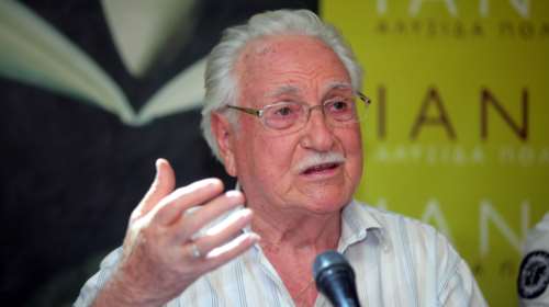 Ο Σαββόπουλος γράφει για τον Αηδονίδη: &quot;Η φωνή του σου έφερνε δάκρυα στα μάτια&quot;