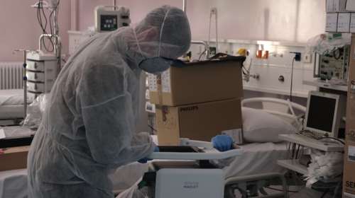 Κορονοϊός: 1.829 νέα κρούσματα και 65 θάνατοι - Στους 841 οι διασωληνωμένοι