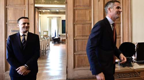 Κόντρα Μπακογιάννη - Δούκα: &quot;Μεταβίβασε τις αρμοδιότητές σου, είσαι αλαζόνας&quot; - &quot;Μη μου κουνάς το δάχτυλο&quot;