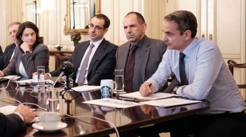 Ο Μητσοτάκης, οι υποκλοπές και ο Μαρινάκης: Το κρυφό ραντεβού στο Μαξίμου και ο ανιψιός &quot;πέτρα του σκανδάλου&quot;