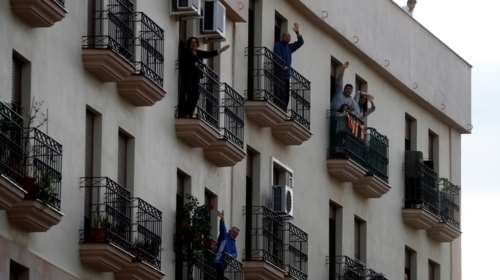 Κορονοϊός - Νέα δεδομένα: Καραντίνα μέχρι να βρεθεί εμβόλιο συστήνουν τώρα οι επιστήμονες