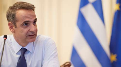 Τηλεδιάσκεψη στο Μαξίμου - Ανησυχία για τα κρούσματα σε κέντρα διασκέδασης - Εντείνονται έλεγχοι και εμβολιασμοί