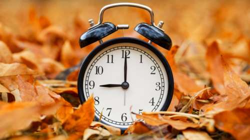 Αλλαγή ώρας: Πότε γυρνάμε τα ρολόγια μια ώρα πίσω
