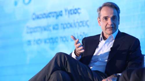 Ικανοποίηση στην κυβέρνηση μετά το πόρισμα Καρώνη για τα Τέμπη και τις δημοσκοπήσεις - Στροφή στην καθημερινότητα