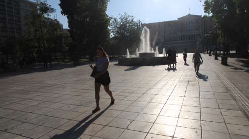 Καιρός: Ανεβαίνει σήμερα η θερμοκρασία, στους 36 βαθμούς ο υδράργυρος – &quot;Πέφτουν&quot; τα μελτέμια