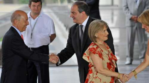 "Φουντώνει" η κόντρα Σημίτη με Καραμανλή: Ολες οι κυβερνήσεις - και η δική του - συζητούσαν για τα χωρικά ύδατα