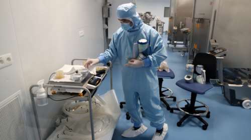 Μετάλλαξη Όμικρον - Προειδοποίηση Παγώνη: Έρχεται κορύφωση στα μέσα Ιανουαρίου – Ποιες ηλικίες χτυπάει περισσότερο