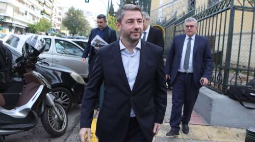 Κατάθεση Ανδρουλάκη για Predator: &quot;Θα πάμε την υπόθεση μέχρι τέλους - Να πληρώσουν όσοι έπαιξαν βρώμικο παιχνίδι&quot;