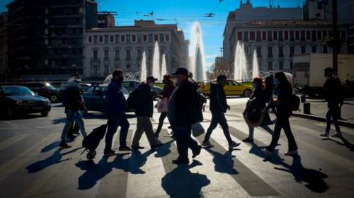 Κορονοϊός: Στο ''κόκκινο'' η Αττική με 1.559 κρούσματα και 1.036 η Θεσσαλονίκη