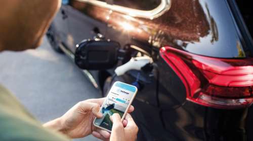 Χάρη στην nrg, φορτίζουμε το ηλεκτρικό μας όχημα στο 80% της δυναμικής του σε λιγότερο από μισή ώρα και συνεχίζουμε το ταξίδι μας