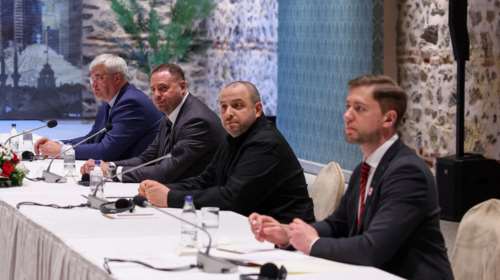 Κωνσταντινούπολη: Ξεκίνησε η συνάντηση των αντιπροσωπειών της Ρωσίας και της Ουκρανίας