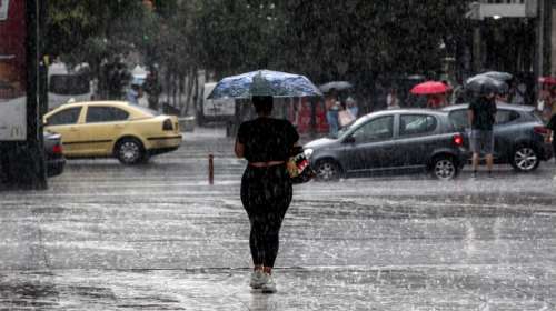Με δύο πρόσωπα ο καιρός σήμερα: Μένουν τα 35άρια, πού θα σημειωθούν σποραδικές καταιγίδες