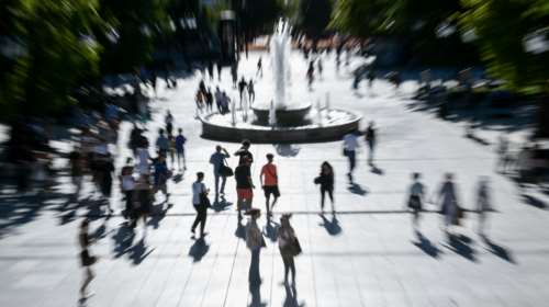 Κορονοϊός: Κορυφώνεται το έκτο κύμα με την Ομικρον 5 - Γιατί είναι κρίσιμο το επόμενο δεκαήμερο